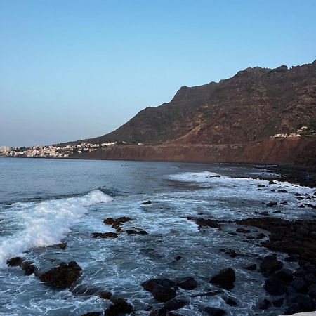 2 Bedroom Apartments Los Cristianos Beach Tenerife Tamaragua อาโรนา ภายนอก รูปภาพ
