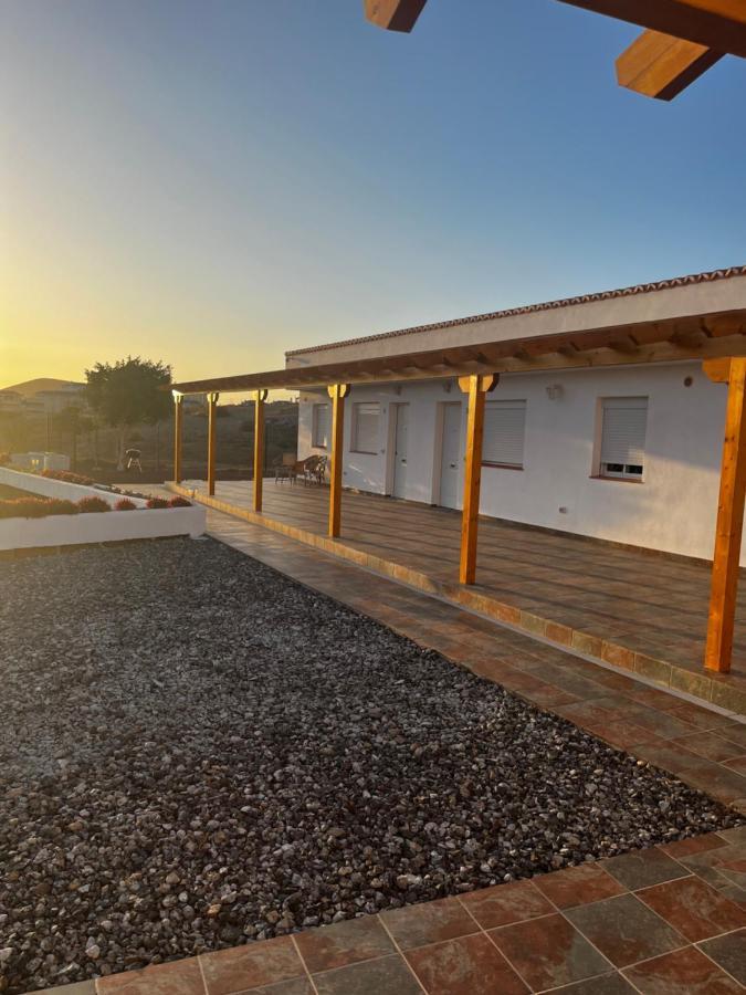 2 Bedroom Apartments Los Cristianos Beach Tenerife Tamaragua อาโรนา ภายนอก รูปภาพ