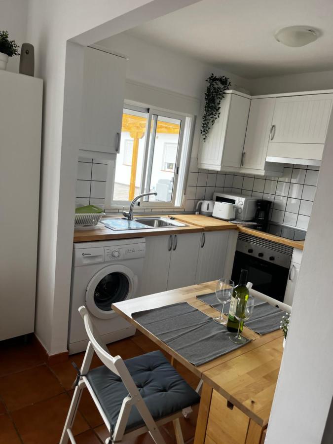 2 Bedroom Apartments Los Cristianos Beach Tenerife Tamaragua อาโรนา ภายนอก รูปภาพ