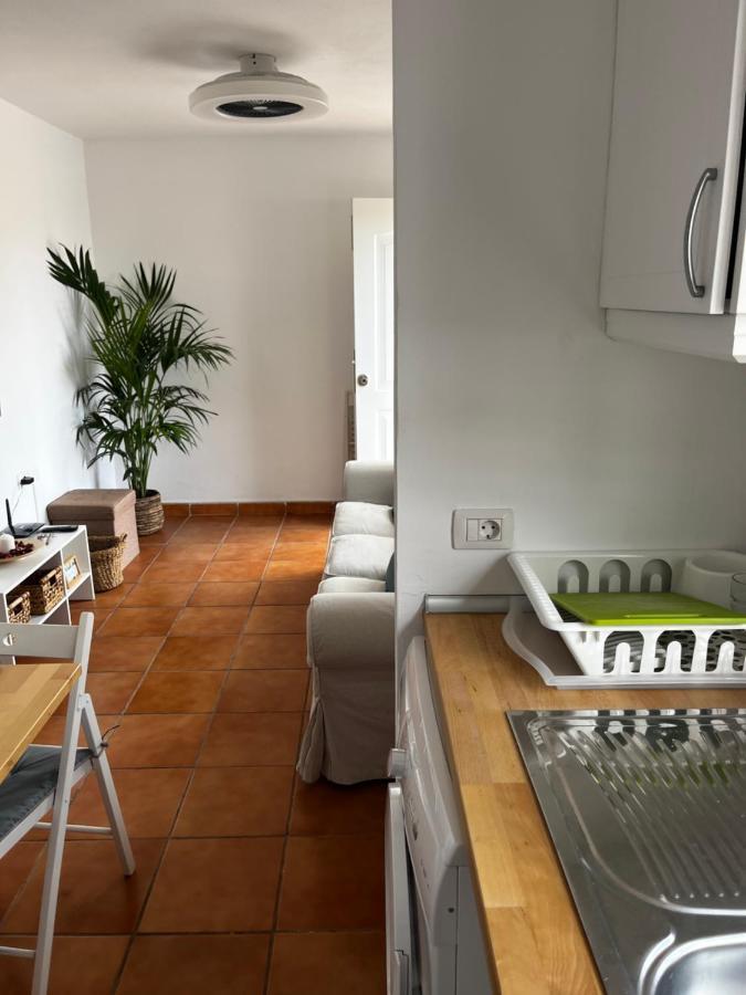 2 Bedroom Apartments Los Cristianos Beach Tenerife Tamaragua อาโรนา ภายนอก รูปภาพ