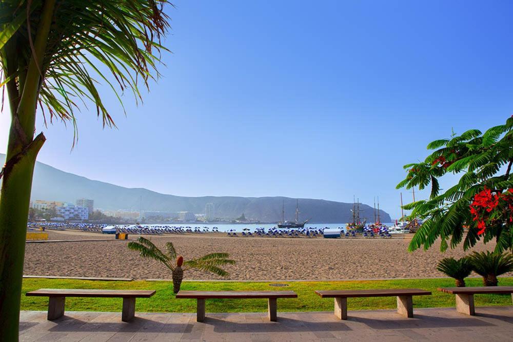 2 Bedroom Apartments Los Cristianos Beach Tenerife Tamaragua อาโรนา ภายนอก รูปภาพ